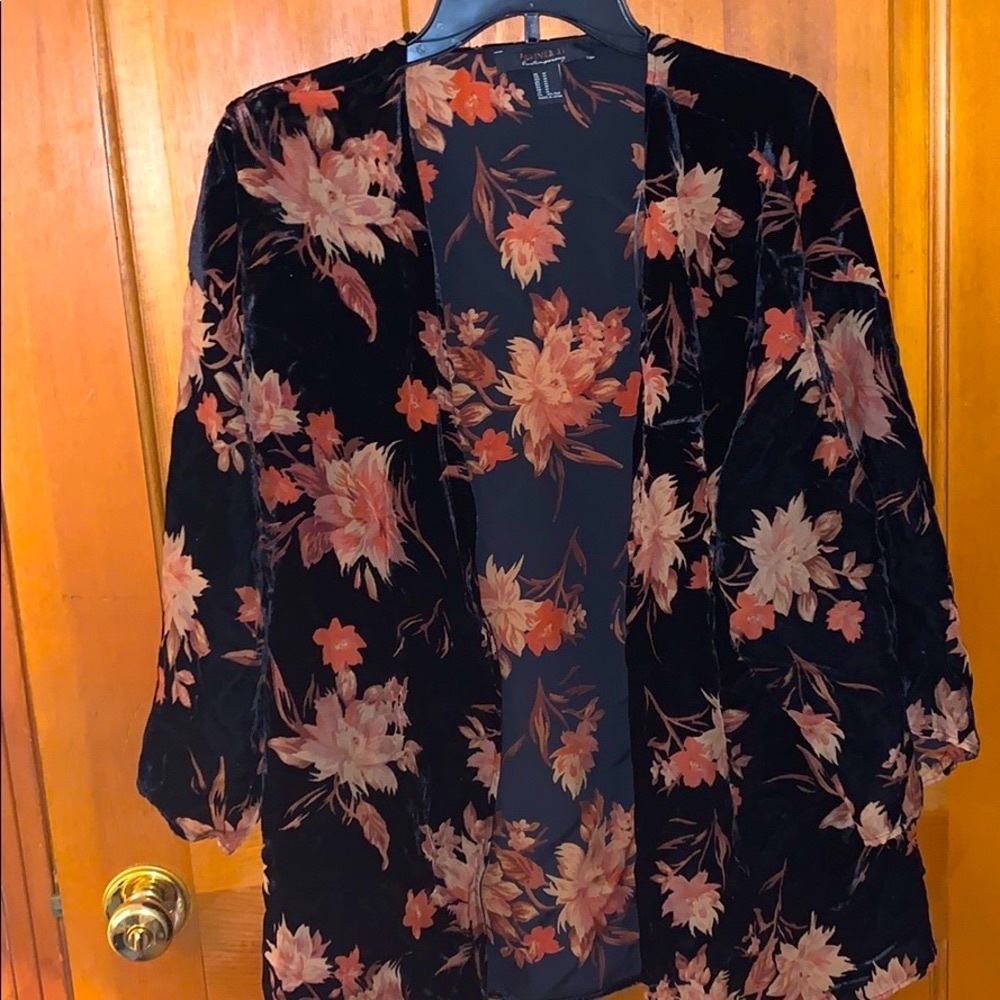 velvet kimono- cardigan